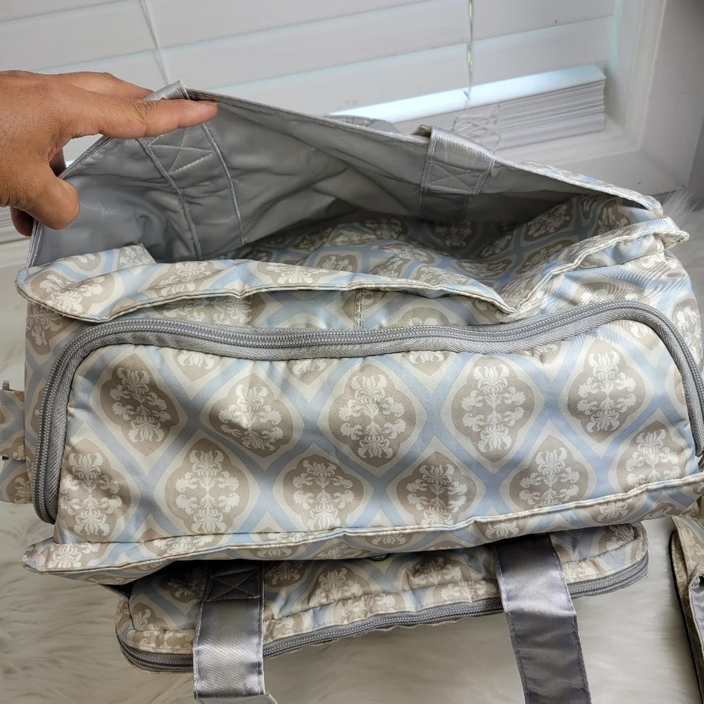 Ju.Ju-Be large travel diaper bag padded multipocket coated antigerm washable